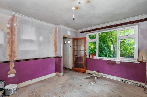 43 Upper Kings Avenue, Higham Ferrers, Wellingborough NN10 8JZ