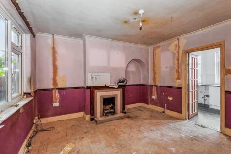 43 Upper Kings Avenue, Higham Ferrers, Wellingborough NN10 8JZ