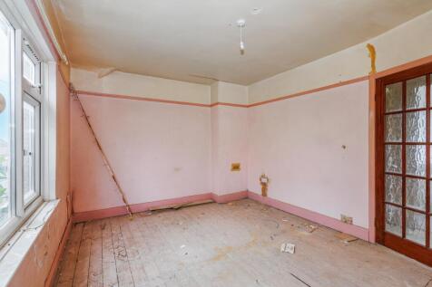 43 Upper Kings Avenue, Higham Ferrers, Wellingborough NN10 8JZ