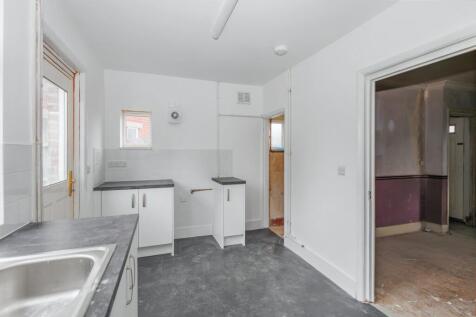 43 Upper Kings Avenue, Higham Ferrers, Wellingborough NN10 8JZ
