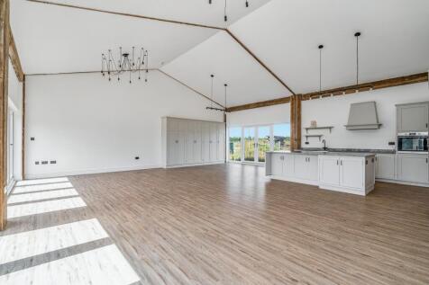 Stonebridge Barn, Church Road, Earsham, Bungay, NR35 2TL