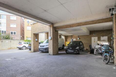 Flat 12, 22-24 Great Western Road, London W9 3NN