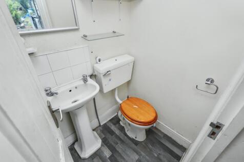 330 Watford Way, Hendon, London NW4 4UY