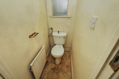 330 Watford Way, Hendon, London NW4 4UY