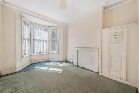 13 Fishers Lane, Chiswick, London, W4 1RX