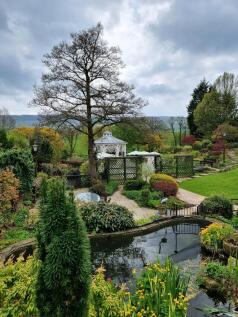 Gibbon Bridge Hotel, Green Lane, Chipping, Preston, PR3 2TQ