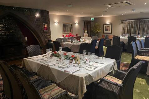Gibbon Bridge Hotel, Green Lane, Chipping, Preston, PR3 2TQ