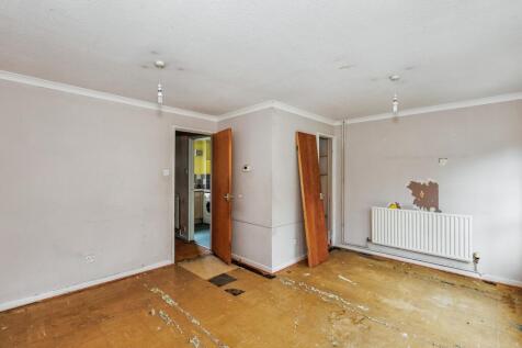 14 Brooke Close, Wellingborough, Northamptonshire, NN8 3LJ