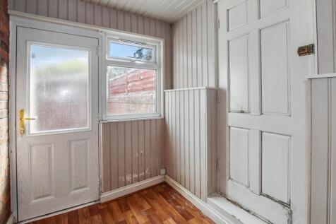39 Coronation Street, Macclesfield, Cheshire, SK11 7PQ