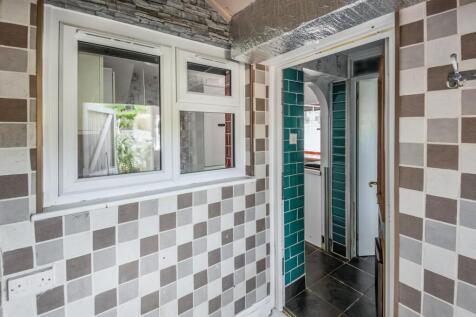 3 Landseer, North Cheriton, Templecombe, Somerset, BA8 0AS