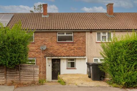 25 Pirbright Crescent, New Addington, Croydon, CR0 0RT