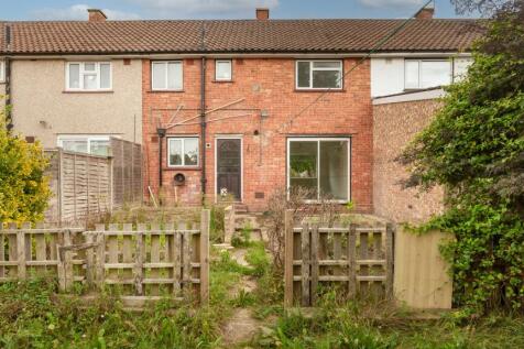 25 Pirbright Crescent, New Addington, Croydon, CR0 0RT