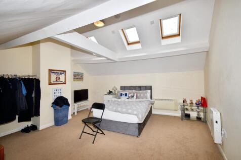 Flat 1, 10 High Street, Stokesley, North Yorkshire TS9 5DQ