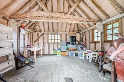 Lower Birtley, Grayswood Road, Surrey, GU27 2DL