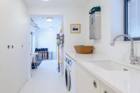 27 Crowsport, Hamble, Hampshire, SO31 4HG