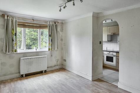 40 Scottwell Drive, Hendon, London, NW9 6QB