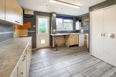 12 Oliver Avenue, Corsham, Wiltshire, SN13 0AJ