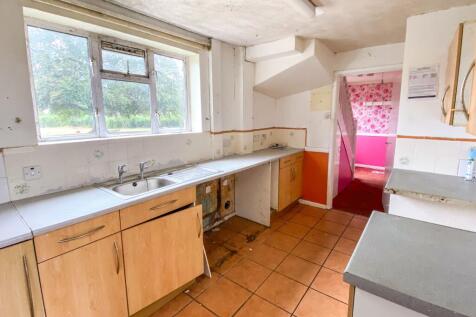 19 Oakhurst, Langley Burrell, Wiltshire, SN15 4LG
