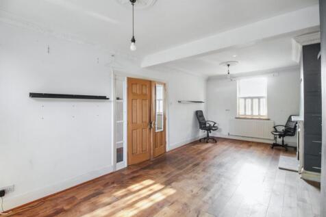 12 Wigton Road, Walthamstow, London E17 5HU