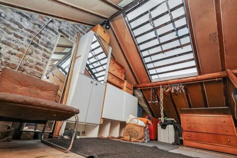 27 Colne Road, Clapton, London, E5 0HR