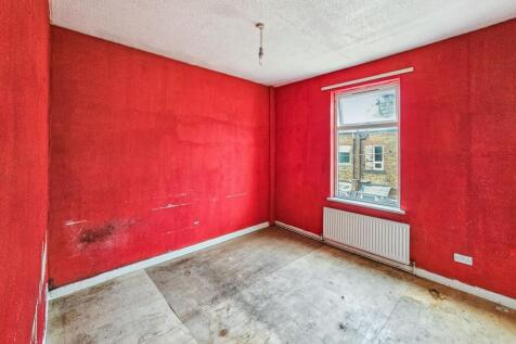 Flat 2, 44 Laindon Road, Longsight, Manchester, M14 5DP