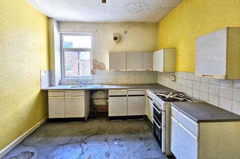 Flat 2, 44 Laindon Road, Longsight, Manchester, M14 5DP