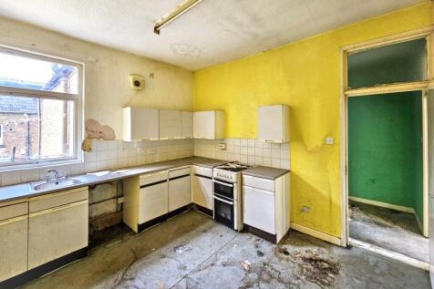 Flat 2, 44 Laindon Road, Longsight, Manchester, M14 5DP