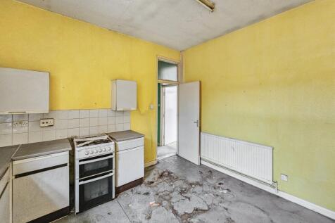 Flat 2, 44 Laindon Road, Longsight, Manchester, M14 5DP