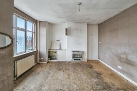 Flat 2, 44 Laindon Road, Longsight, Manchester, M14 5DP