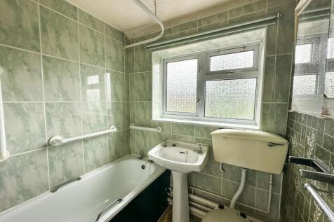 5 Apley Way, Witney, Oxfordshire, OX28 5BJ