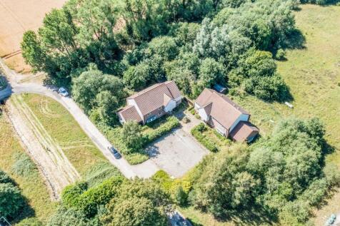 Fossdale House, River Lane, Market Weighton, York, YO43 4LA