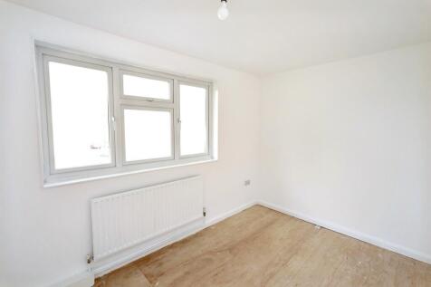 11 Beech Gardens, Dagenham, Essex, RM10 9TS
