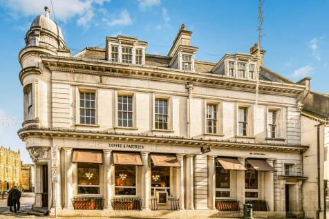 2 Market Place, Cirencester, GL7 2NS