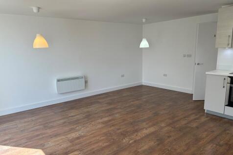 15 Newhaven, Drakes Drive, Stevenage, SG2 0EY