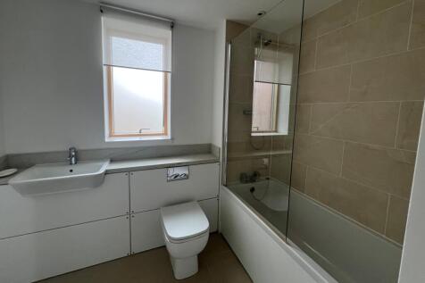 15 Newhaven, Drakes Drive, Stevenage, SG2 0EY
