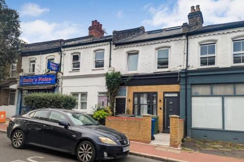 Ground Floor Flat, 7 North Cross Road, East Dulwich, London SE22 9ET