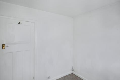 281 Gosport Rd, Fareham PO16 0QF