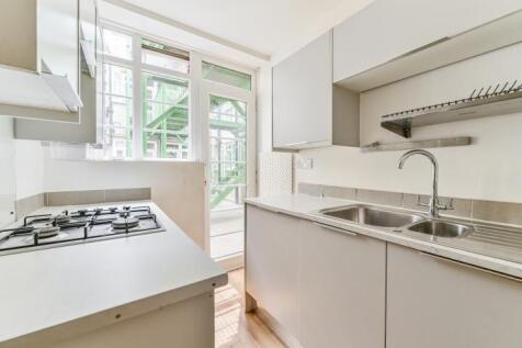 21 Elmhurst Court, St. Peters Road, Croydon, Surrey, CR0 1HQ