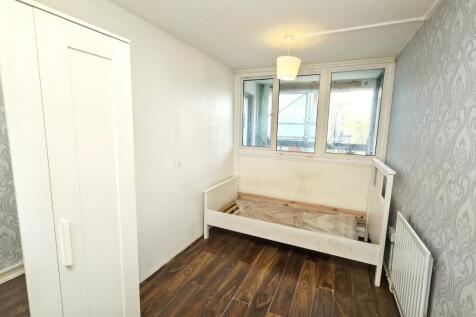 15 Linslade House, Lisson Green Estate, 36 Paveley Street, Marylebone, London NW8 8TL