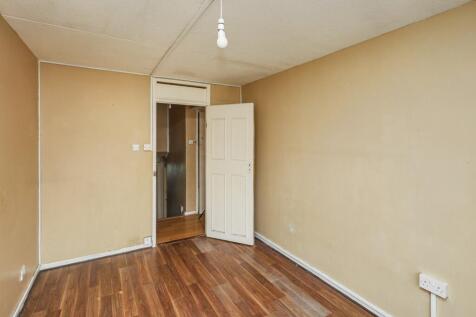 15 Linslade House, Lisson Green Estate, 36 Paveley Street, Marylebone, London NW8 8TL