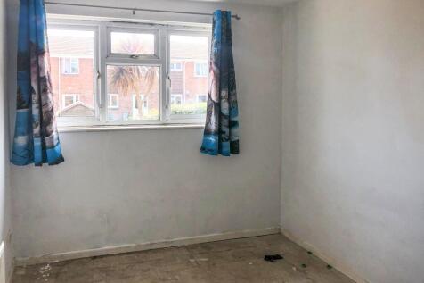 Land and house at 241 Gunville Road, Newport, Isle of Wight, PO30 5LU