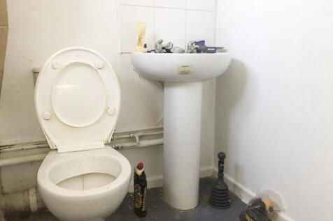 Land and house at 241 Gunville Road, Newport, Isle of Wight, PO30 5LU