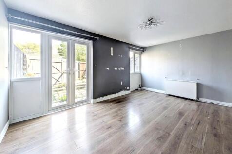 32 Hadrian Court, Garth Thirtythree, Killingworth, Newcastle Upon Tyne, NE12 6BY