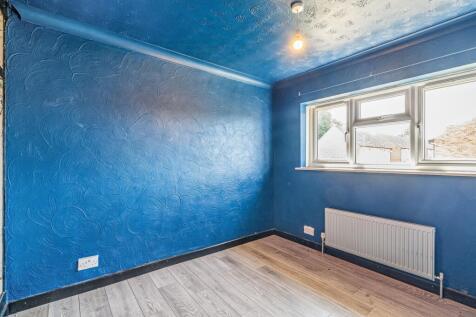 64 Holworthy Road, Norwich, NR5 9DG