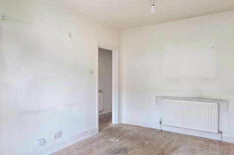 40 Oaklands Road, Hanwell, London W7 2DR