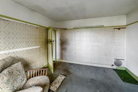 23 Thornton Road, Bromley, Kent BR1 5AP