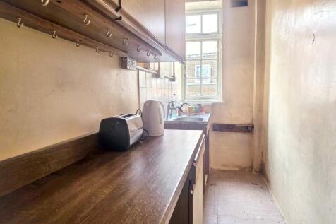 Flat 5 Ashley Court, Morpeth Terrace, London,  SW1P 1EN