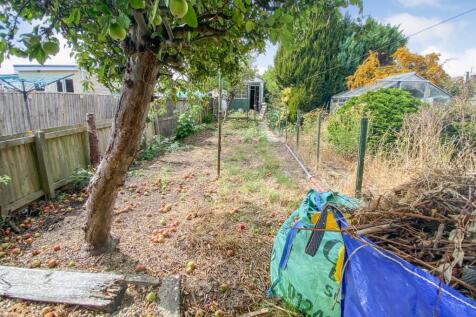 311 Cheney Manor Road, Swindon, SN2 2PE