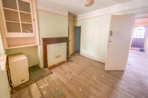 311 Cheney Manor Road, Swindon, SN2 2PE
