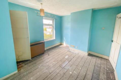 311 Cheney Manor Road, Swindon, SN2 2PE